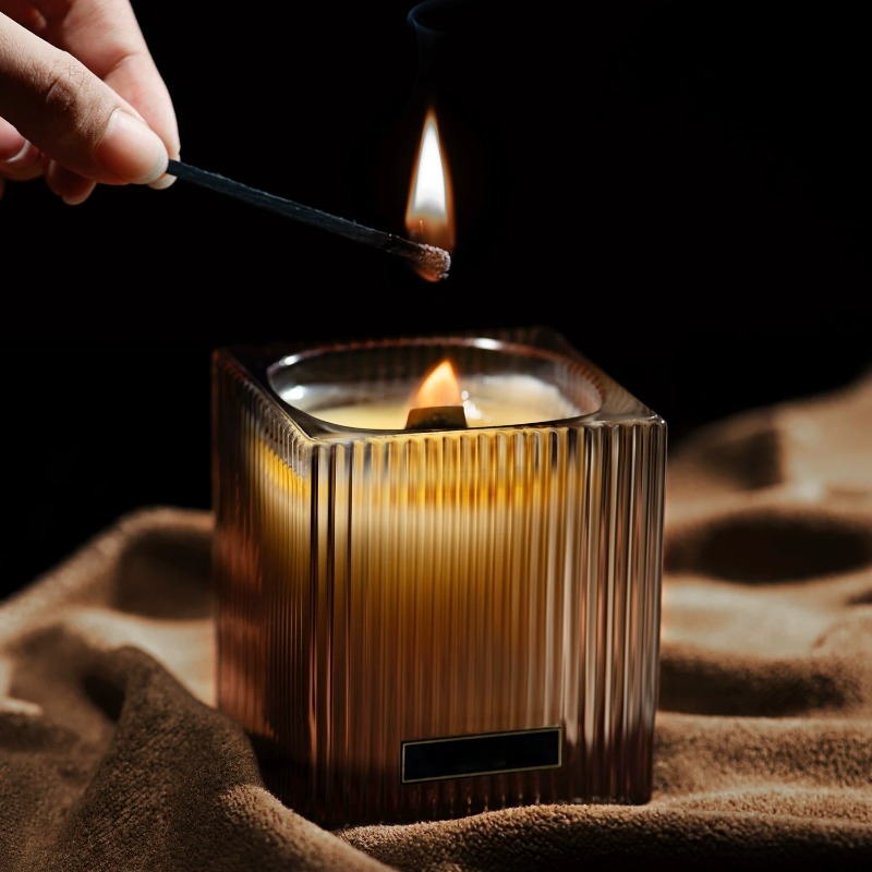 Home Fragrance Long Lasting - アロマセラピーキャンドル、長時間持続する香り、家の寝室の装飾、心を落ち着かせる睡眠補助、雰囲気のある香りのキャンドル