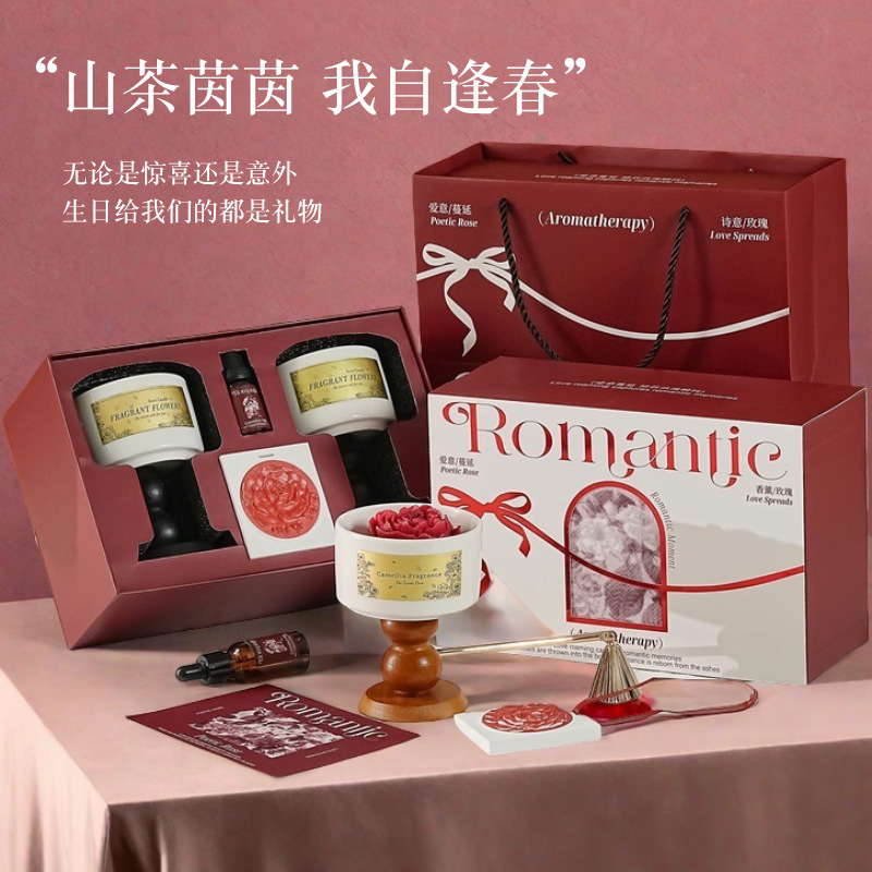 Home Fragrance Gift Set - 高級椿の香りのキャンドルギフトボックスセット。 長持ちする香りのディフューザーオーナメント、自宅の寝室に。 誕生日プレゼント
