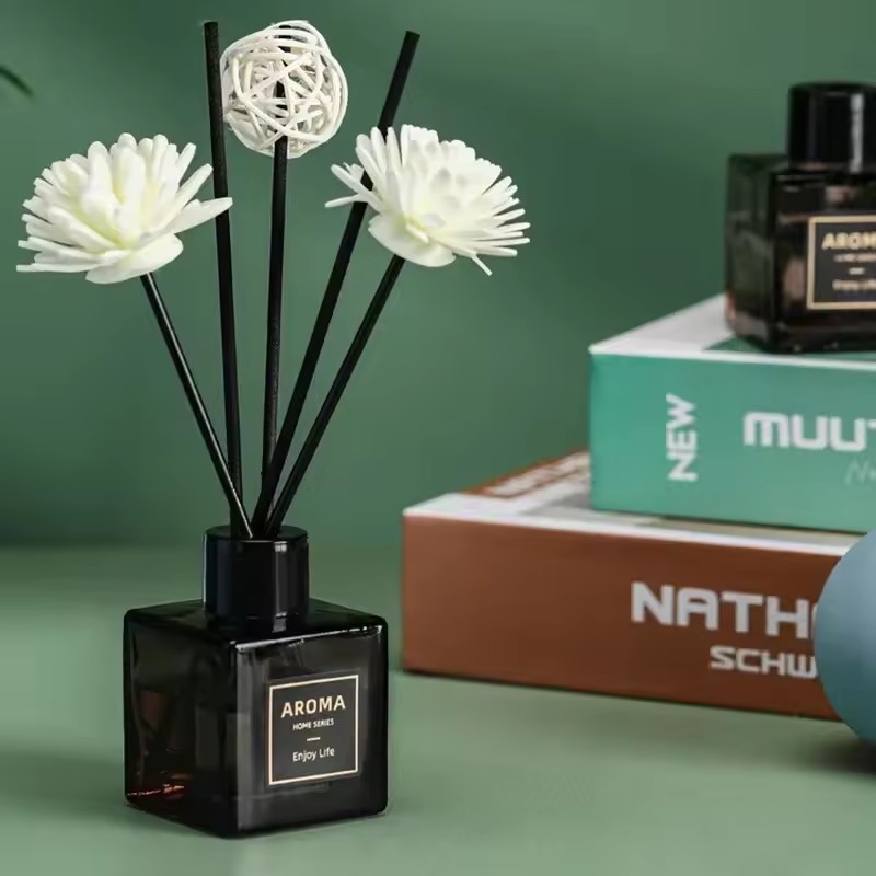 ホットセール 50ml フレームレスリードディフューザーオイ - Home Fragrance Oils For Diffusers のレビューと価格