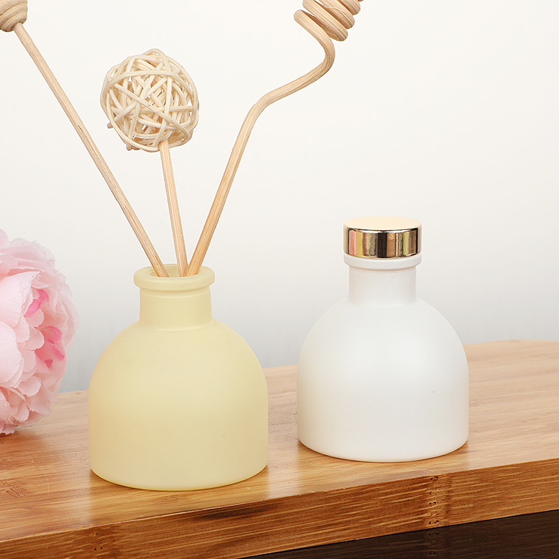 1pc 50 ミリリットル空のピンク/ホワイト/イエロー/ブ - Home Fragrance Oils For Diffusers のレビューと価格